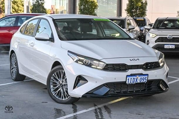2024 Kia Cerato Sport in White