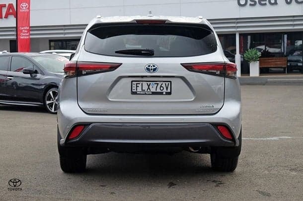 2024 Toyota Kluger AWD GRANDE in Silver