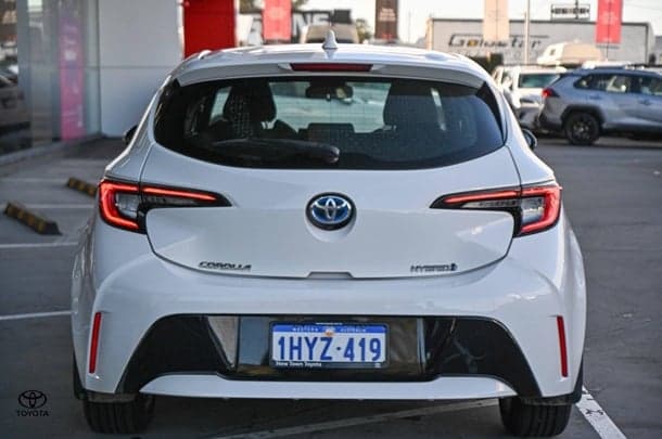 2023 Toyota Corolla Ascent Sport Hybrid in White