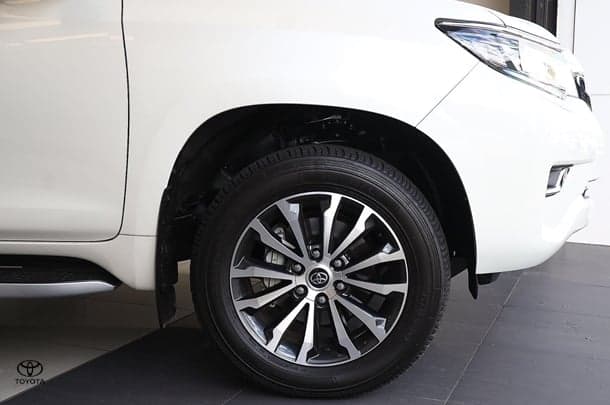 2022 Toyota Landcruiser Prado Kakadu in White