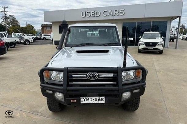 2023 Toyota Landcruiser GXL in Silver