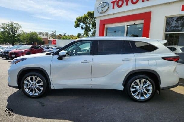 2024 Toyota Kluger 4x2 GRANDE in White