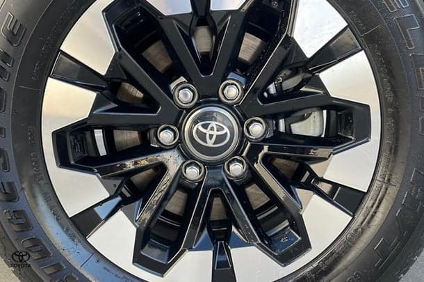 2025 Toyota Hilux SR5 in Grey