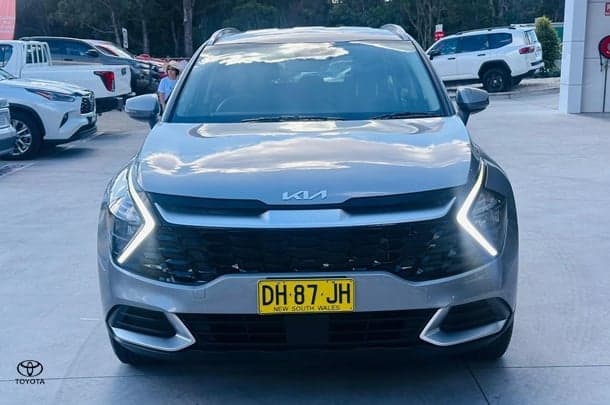 2024 Kia Sportage S in Grey