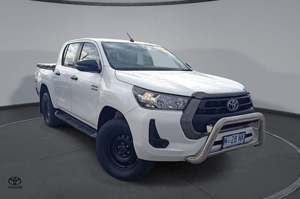 2021 Toyota Hilux SR in White