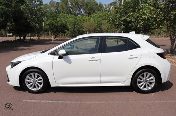2022 Toyota Corolla Ascent Sport in White