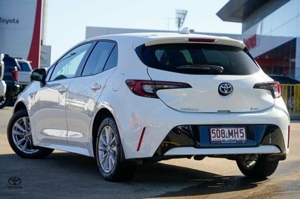 2024 Toyota Corolla Ascent Sport in White