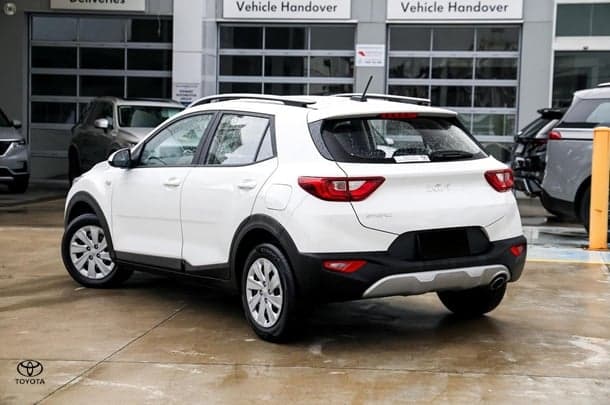 2023 Kia Stonic S in White