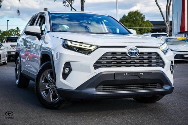 2022 Toyota RAV4 GX-2WD in White