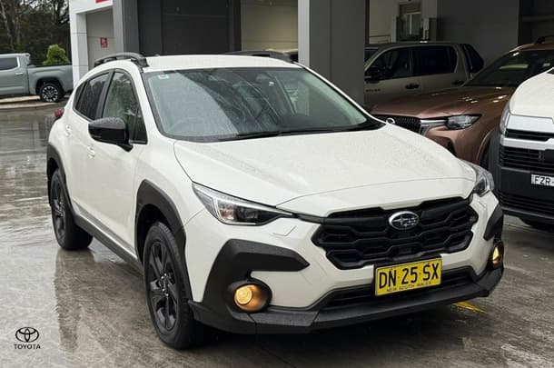 2025 Subaru Crosstrek 2.0L in White