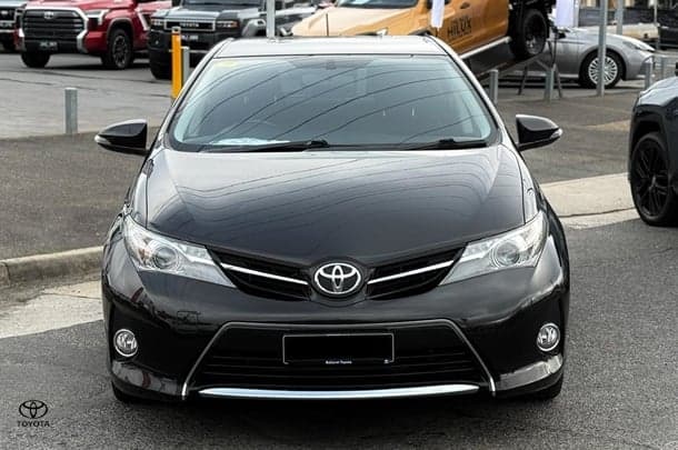 2014 Toyota Corolla Ascent Sport in Black