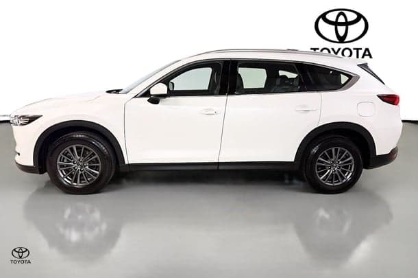 2022 Mazda CX-8 Touring in White