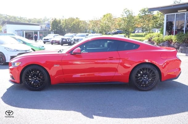 2015 Ford Mustang GT in Grey