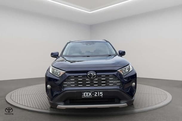 2019 Toyota RAV4 Cruiser in Blue