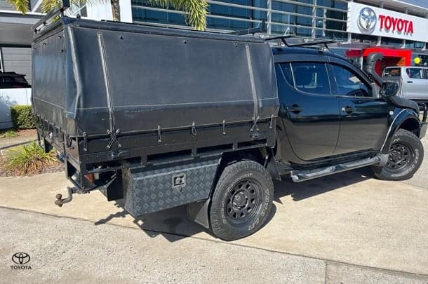 2010 Mitsubishi Triton GLX-R in Black