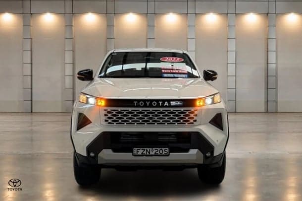 2026 Toyota Hilux SR in White