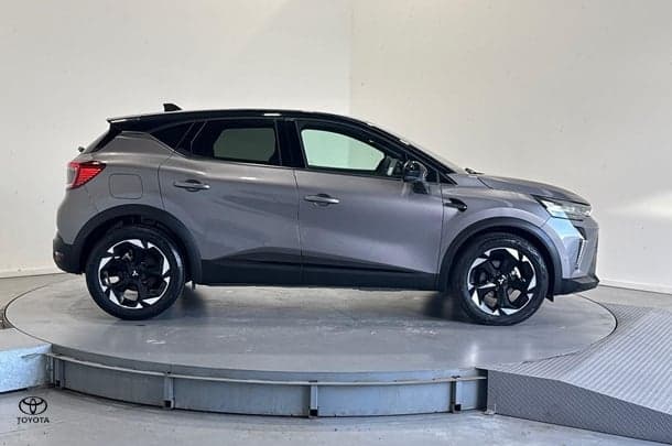 2025 Mitsubishi ASX Exceed in Grey