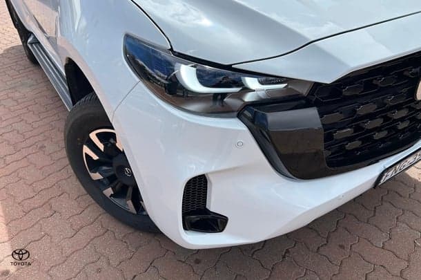 2024 Mazda BT-50 GT in White
