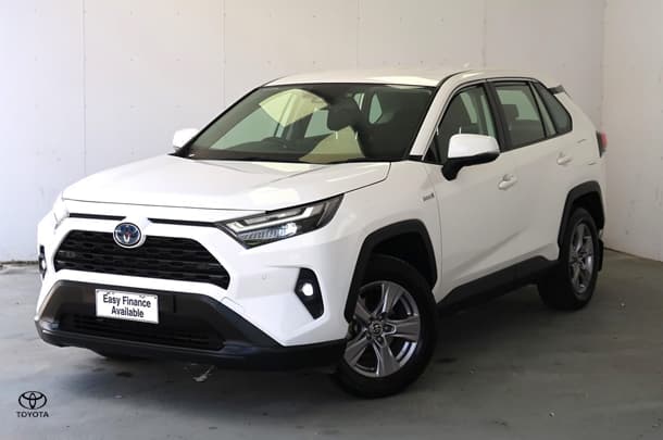 2024 Toyota RAV4 GX in White