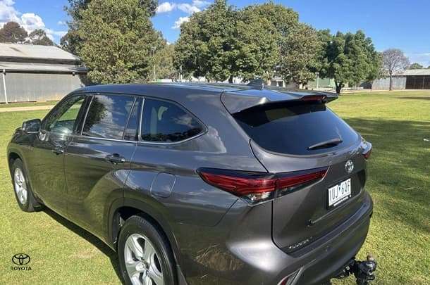 2021 Toyota Kluger GX in Grey