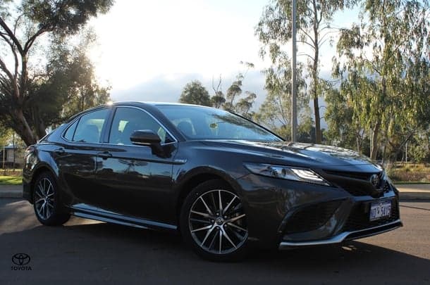 2024 Toyota Camry SL in Bronze
