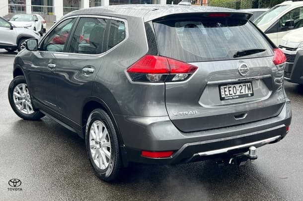 2019 Nissan X-TRAIL ST in Grey