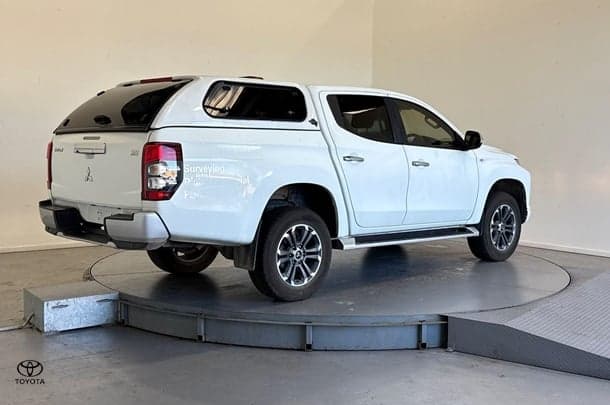 2020 Mitsubishi Triton GLX-R in White