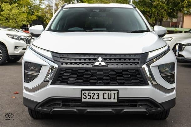 2023 Mitsubishi Eclipse Cross LS in White