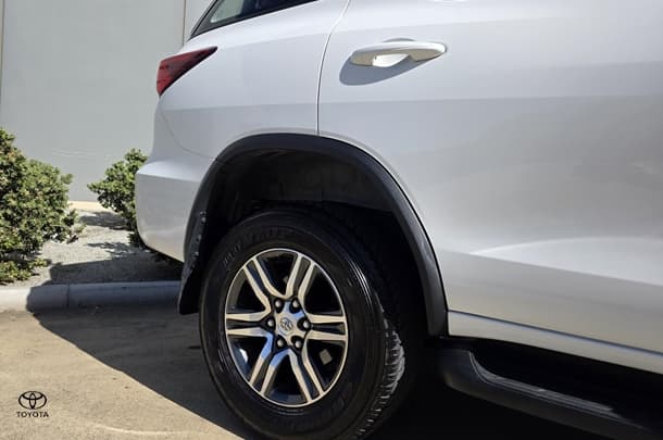 2025 Toyota Fortuner GX in White