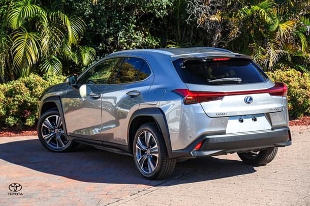 2021 Lexus UX Sports Luxury in Silver