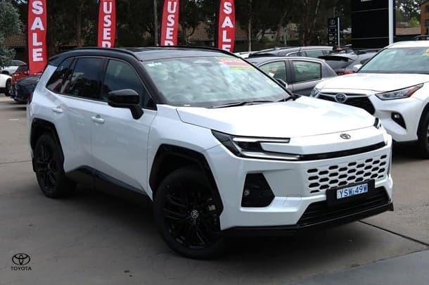 2026 Toyota RAV4 XSE in White