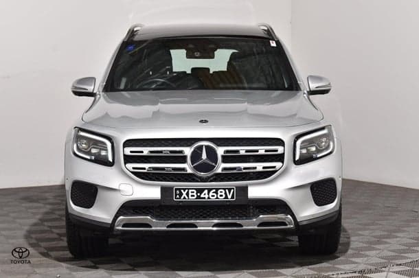 2021 Mercedes-Benz GLB-Class GLB250 in Iridium Silver