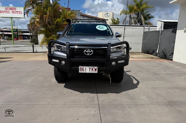2018 Toyota Hilux SR5 in Silver