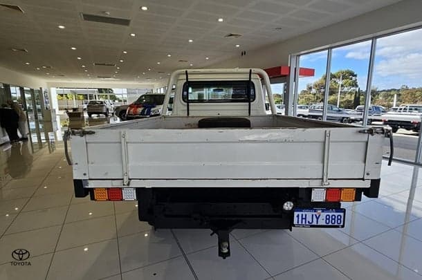 2011 Toyota Landcruiser Workmate in White