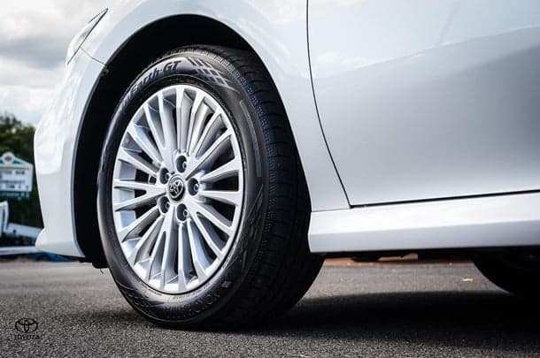 2025 Toyota Camry Ascent in White