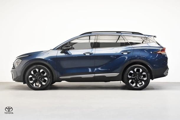 2023 Kia Sportage GT-Line in Blue