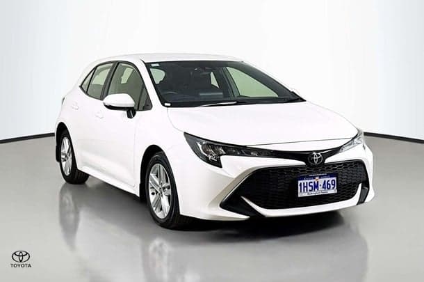 2022 Toyota Corolla Ascent Sport in White