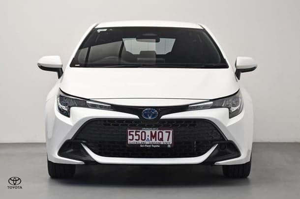 2025 Toyota Corolla Ascent Sport in White