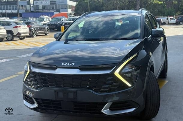 2024 Kia Sportage S in Grey