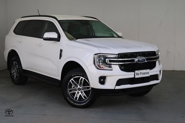 2023 Ford Everest Trend in White