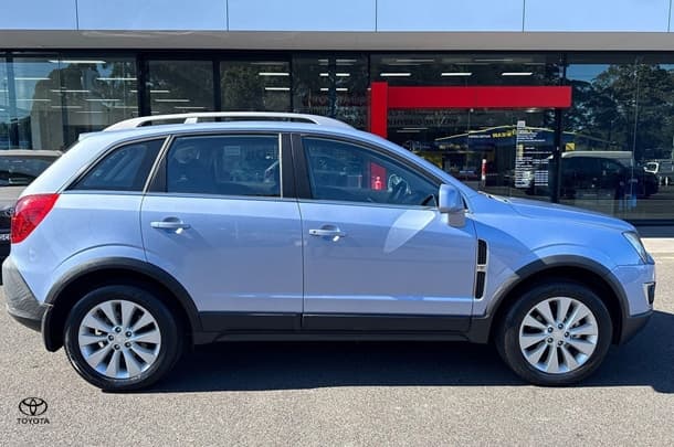 2015 Holden Captiva 5 LT in Blue