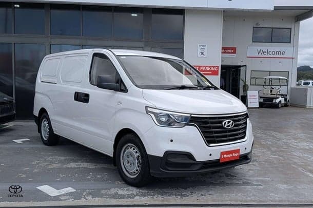 2019 Hyundai iLoad Base in White
