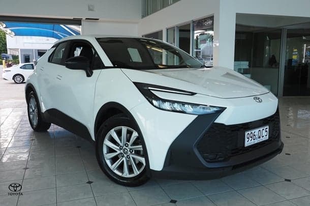 2024 Toyota C-HR GXL-2WD in White