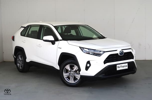 2024 Toyota RAV4 GX in White