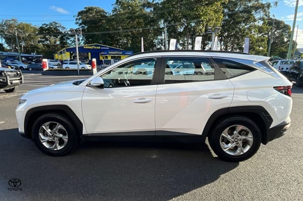 2023 Hyundai Tucson Base in White