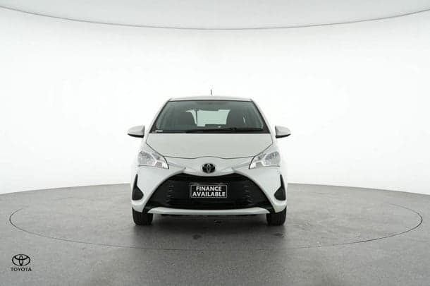 2019 Toyota Yaris ASCENT in White
