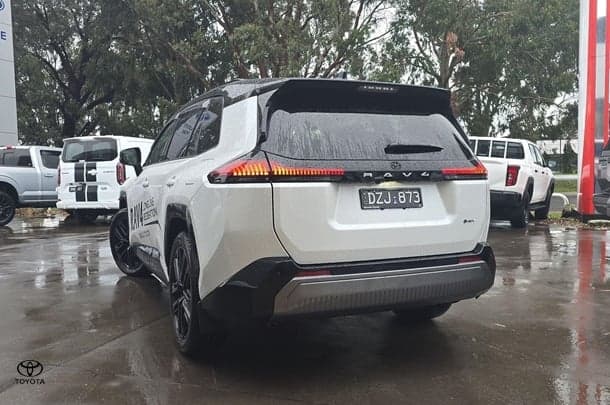 2026 Toyota RAV4 XSE in White