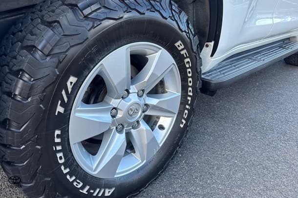2019 Toyota Landcruiser Prado GXL in White