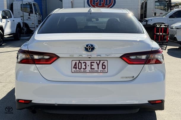 2022 Toyota Camry Ascent in White