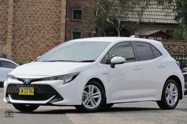 2019 Toyota Corolla Ascent Sport Hybrid in White